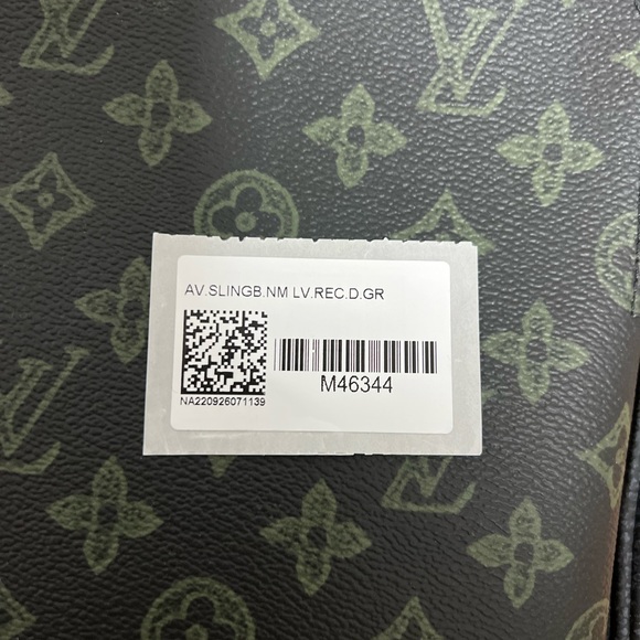 Sling bag. Luis Vuitton. - Picture 4 of 9